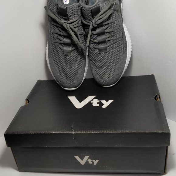 "Victory" Grey Sneakers - Picture 4 of 4